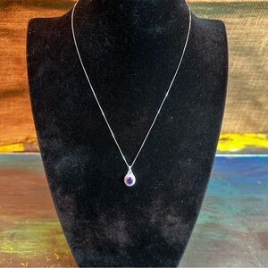 Genuine amethyst and CZ pendant necklace set in sterling silver NWOT‎